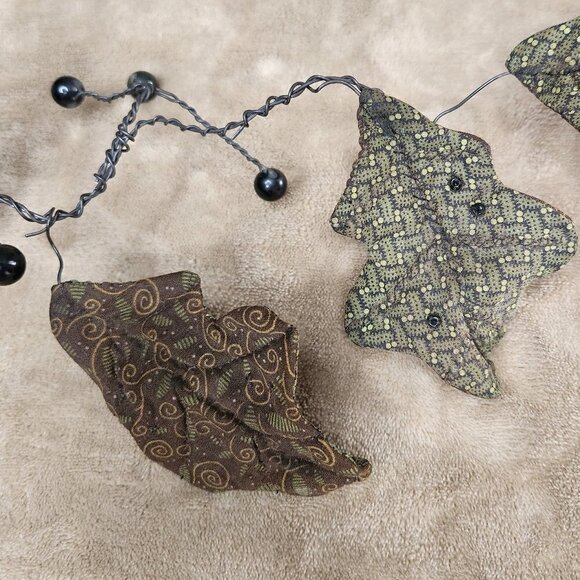 Vintage Folk Art Leaves & Branch - Picture 4 of 5